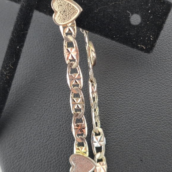 8" Italian 18K Solid Gold Tri Color Heart Bracelet 4.52g 750 Italy Textured - Picture 5 of 13